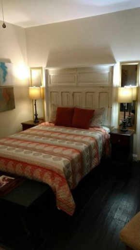 Sunset Studio with Full Kitchen and no fee